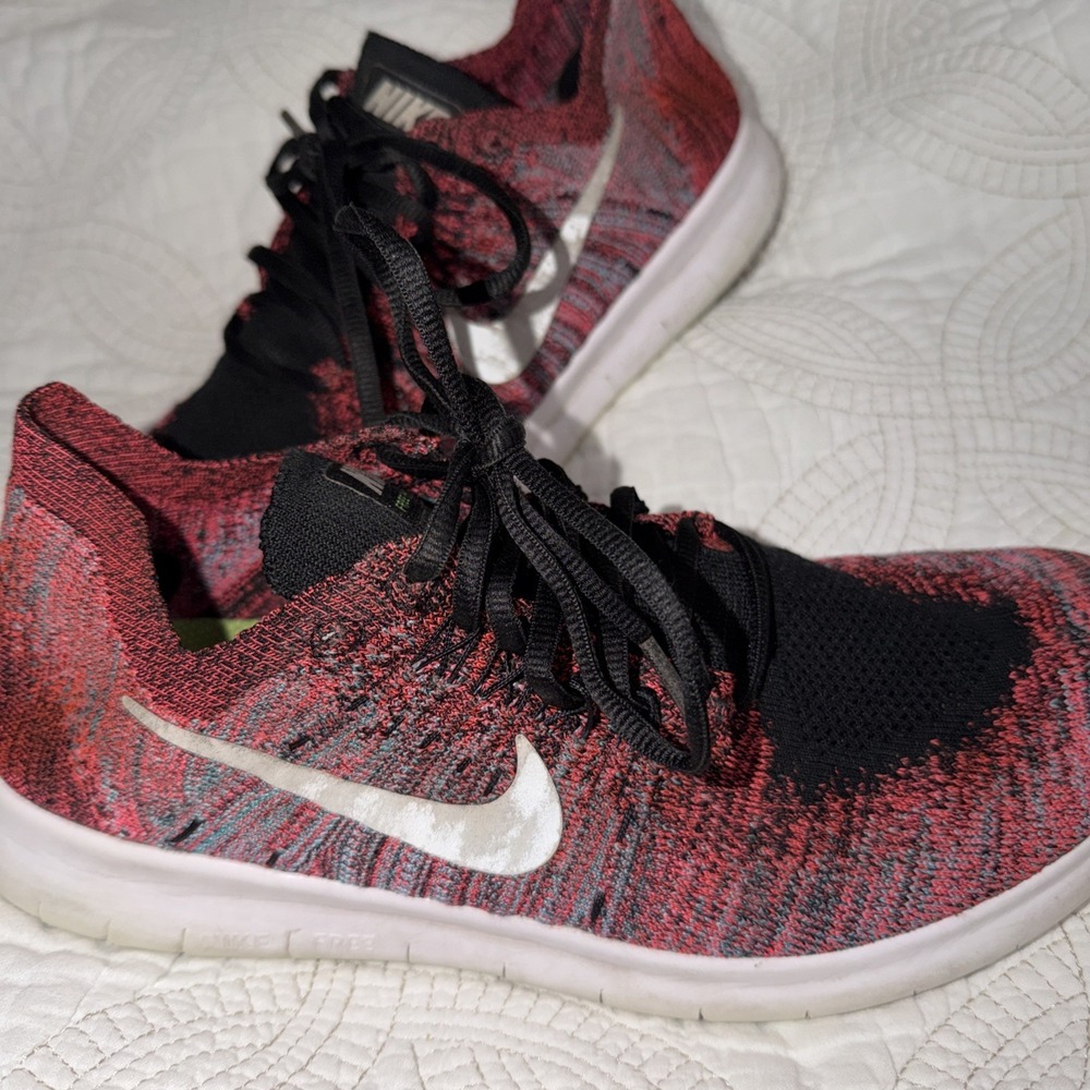 Nike Free RN Flyknit Women's Running Shoes Racer Pink Black SIZE 9 US